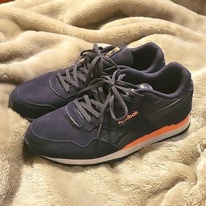 Reebok classic Navy blue/Pink Size 7.5 sneakers
